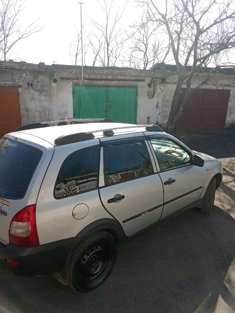 Продам лада калина универсал.2011г. мотор1.6 8-клап. мкпп. пробег 230000.продажа в связи с покупкой нового авто. цена 280000.торг. находится г. торез. тел. +79496279107 тел. +79493259910 - фотография - 2