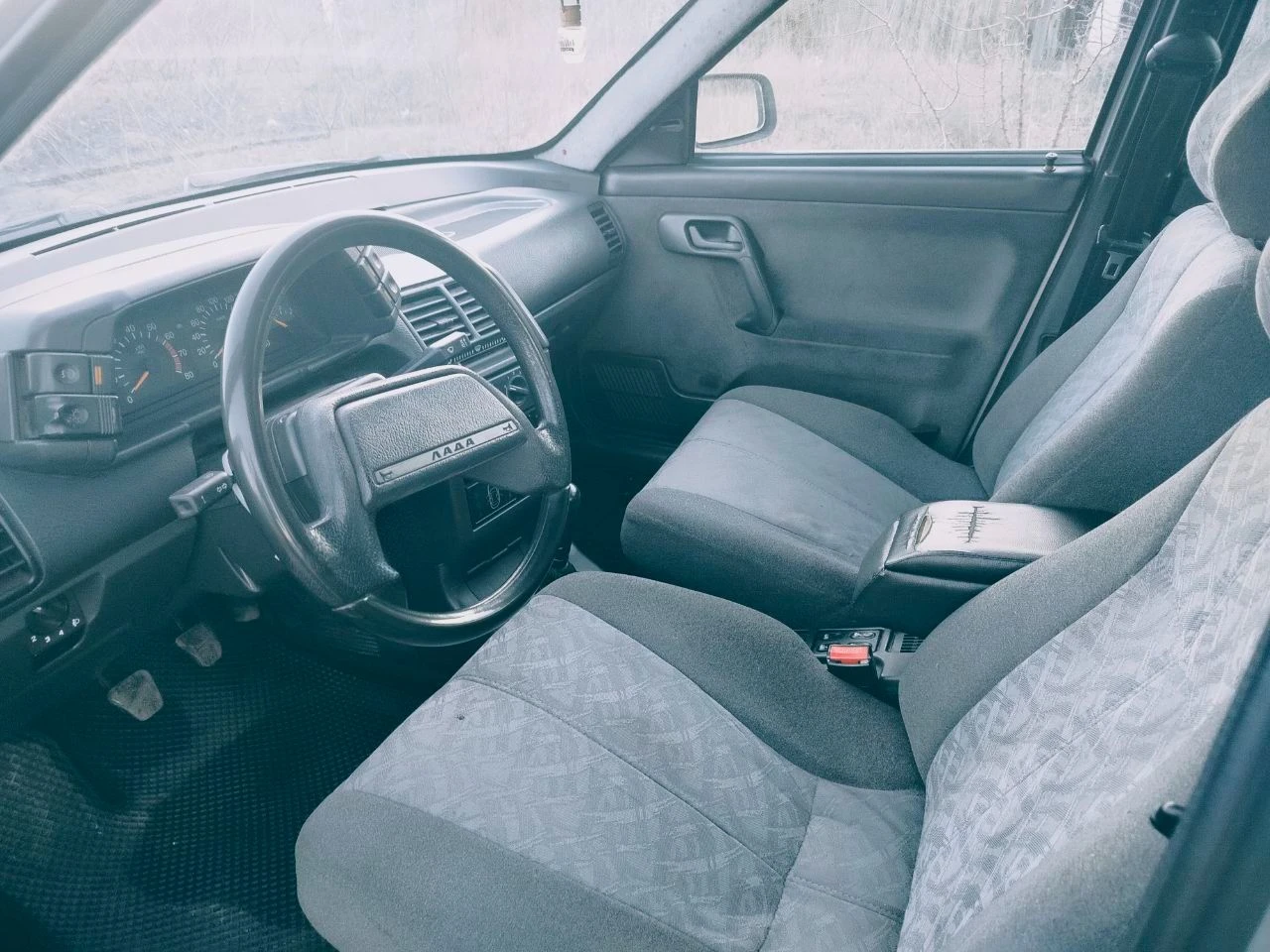 Горловка. продам ваз 2112 в хорошем состоянии, 1.6 16 клапанов 2004 г. в документы в порядке, полное переоформление. цена 235т +79490761318 - фотография - 4