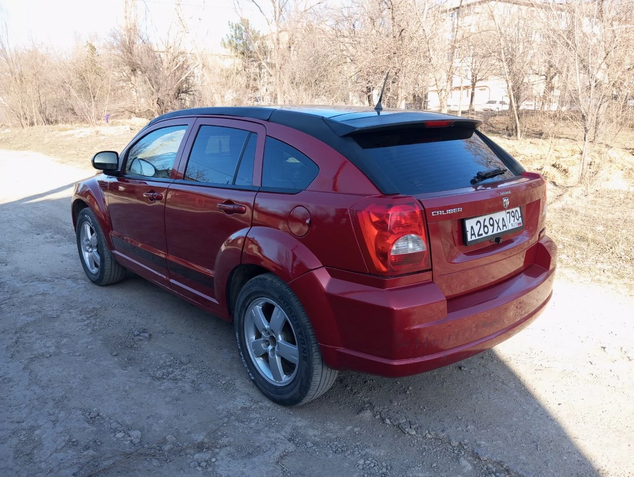 Продам dodge caliber 2007г. 1.8 бензин, кпп-механика, пробег: 230т. в хорошем состоянии на свои года, ну и не новый! двигатель, кпп, подвеска все в норме, на хорошем ходу! по кузову не гнилой не ржавый. abs, airbag, гур, кондиционер, эл/стекла-зеркала, подогрев сидений, ц/замок, магнитола 2 din, камера зад. вида и т. д. салон хороший. документы в порядке: птс, стс, дкп. ц: 550.000р. енакиево. +79493652755. - фотография - 6