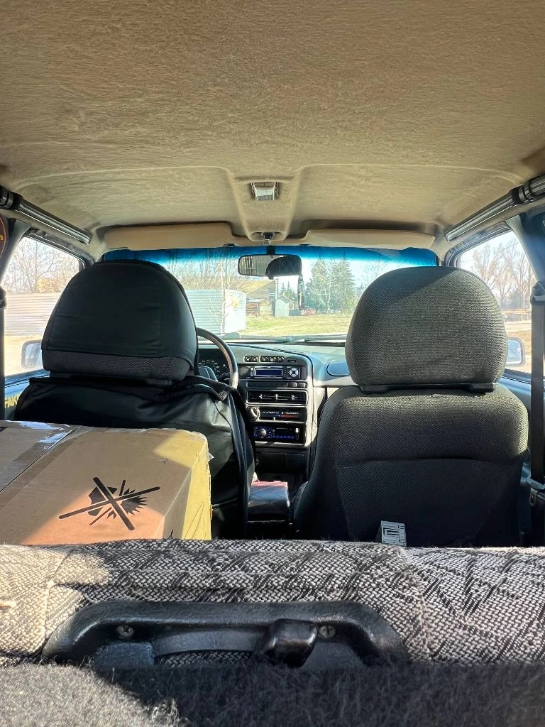 Продам продам ваз 2114 2004г. (чепырка). состояние нормальное сел поехал. машина не труха. мотор тянет бодро, коробка не выбивает не хрустит все четко. много чего зделано и меняно. все что должно работать все работает. есть моменты по лкп не критично машина не новая. машина обслужена новый антифриз, датчики, помпа, ролик грм ремень, масло. новый лобовик!тормоза+вакумник. короче долго перечислять. ручник работает. резина хорошая зима шипованая. на лето скину. передние электро подъёмники. не плохая музыка+саб. магнитола норм. бортовой компьютер! хочу 230₽ реальному покупателю торг при виде денег!!! я не хозяин связь есть. стс, птс, дкп. без штрафов, запретов, арестов и т. д и т. п. местоположение город харцызск цена 230.000 тыс. руб+торг остальные вопросы по телефону либо же по телеграмму связь телеграмм @kamazist53229 сотовый +79494906447 - фотография - 10