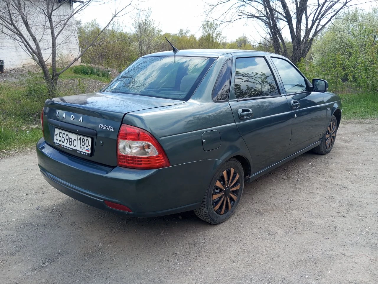 Продам lada priora 2008г. 1.6 бензин, пробег: 250т. в хорошем состоянии, не бита, стекла в родне. дно, стаканы все целое (обработаное). двигатель шепчет (пушка) кпп, отлично, подвеска вся перебрана, сел и поехал! эур, airbag, abs, эл/стекла-зеркала, хорошая музыка, ц/замок. местный учет, документы в порядке. ц: 265.000р. енакиево. +79493652755. - фотография - 13