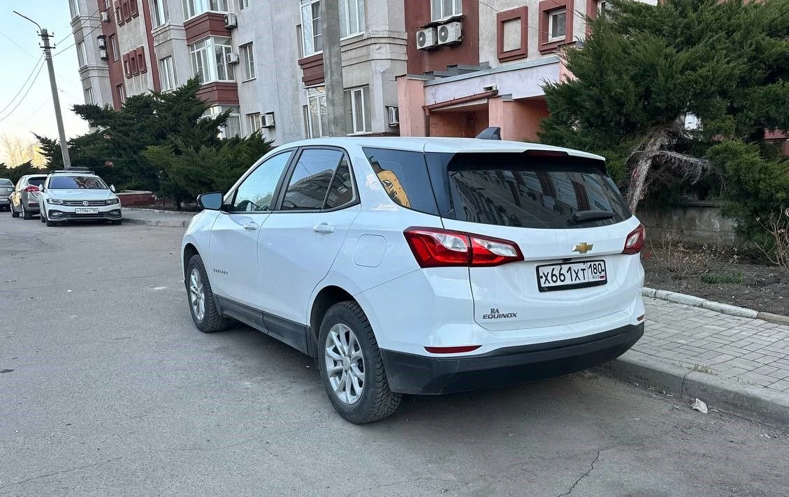 Chevrolet equinox 2021 г. ..пробег 89900 км. ..отл сост. .год на учете. .полное переоформление. ..цена 2.000.. .руб. ..+79490443878.. ..+79493353529 бывает плохая связь - фотография - 2