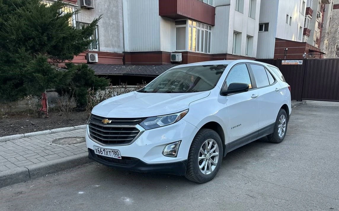 Chevrolet equinox 2021 г. ..пробег 89900 км. ..отл сост. .год на учете. .полное переоформление. ..це... - фотография
