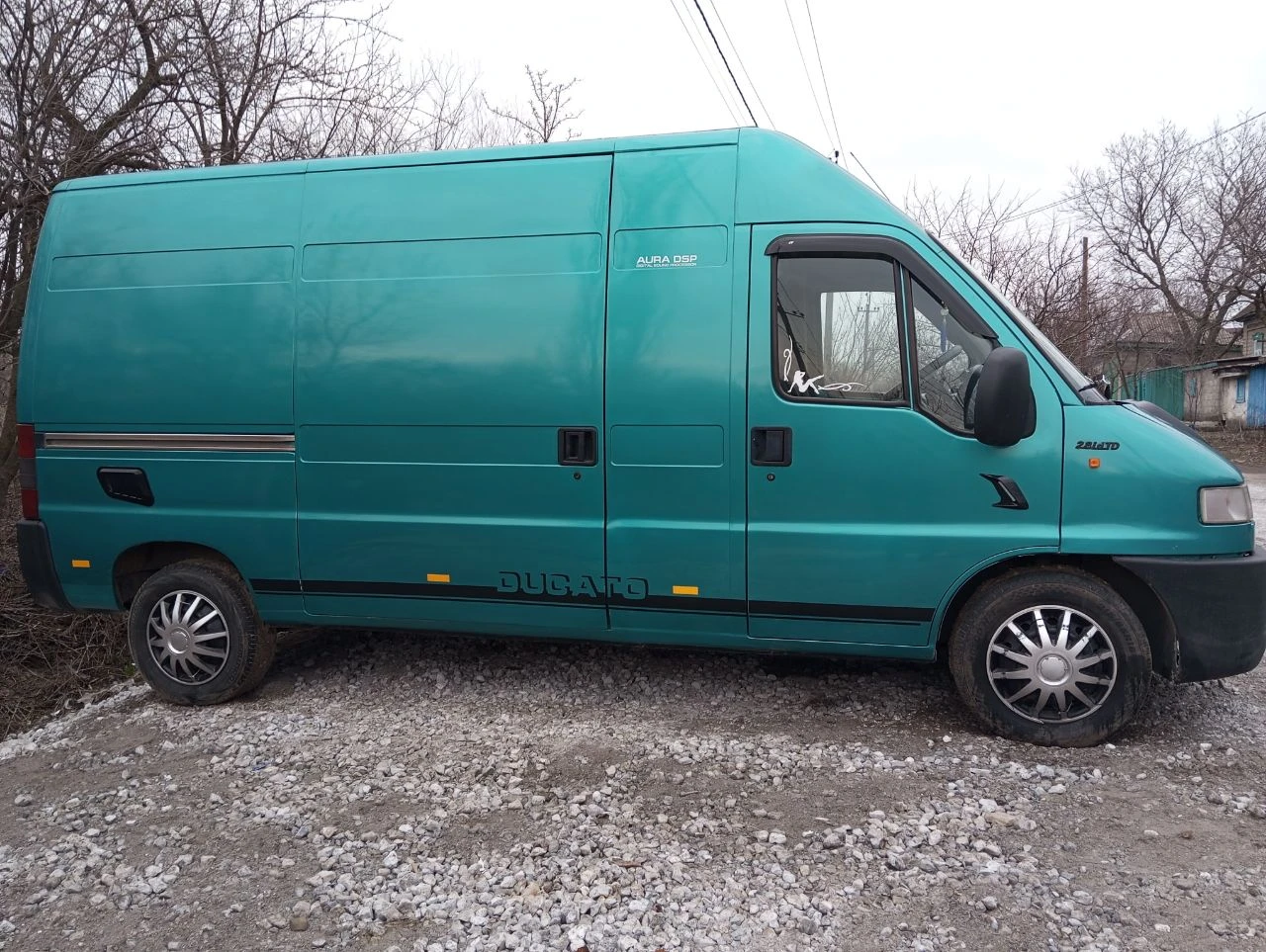 Продам семейного красавца буса fiat dukato 2000г. грузовой. 2.8 tdi ( пушка). авто местное, не пригон. в хорошем состоянии, делался для себя! на хорошем ходу, стоит без дела. новая резина, акб. гур, магнитола. документы в порядке, местный учет! ц: 580.000р. енакиево. +79493652755. - фотография - 4