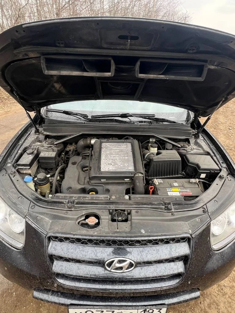 Hyundai santa fe. ® автомобиль в отличном состоянии как внешне так и технически. 🔝 двигатель 2.2 дизель 🔥 кпп автомат 2008 год, родной пробег 285 тысяч. полностью обслуженный автомобиль. ходовая часть без стуков скрипов и прочее. люк, климат контроль, подогрев руля и сидений, сенсорная мультимедиа, камера заднего вида, полный привод ! документы чистые, переоформление без каких либо проблем. цена 970 000₽ 💵 +7 (949) 481 48 40 роман ! телеграм на этом же номере. - фотография - 7