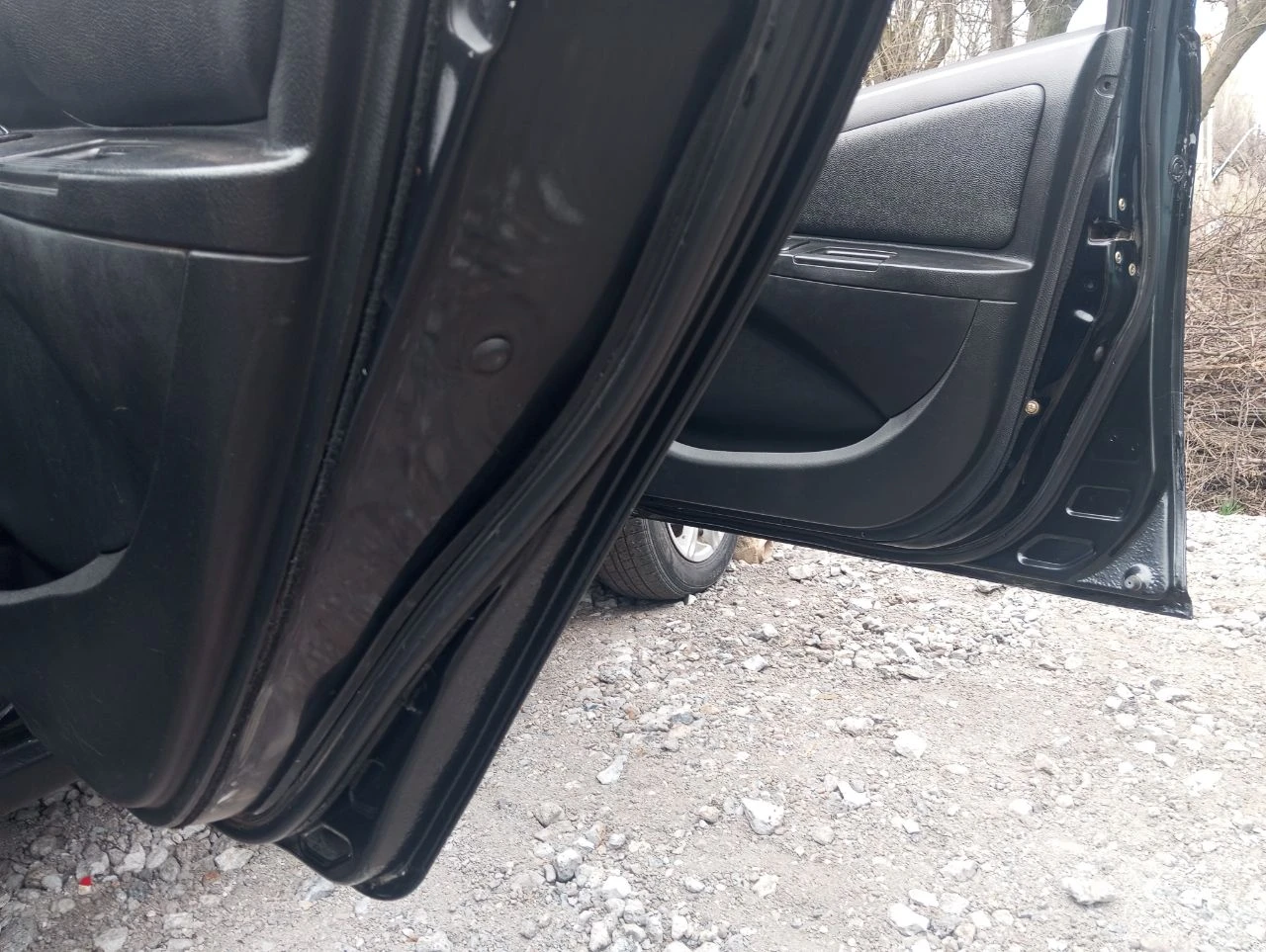 Енакиево. продам geely mk 2011г. 1.5 газ-бензин (зарегестрирован). в нормальном состоянии, была в одних руках с салона, местная. не бита, в родном окрасе с родными стеклами, но подкрасы имеются, не новая! авто под работу на каждый день не в музей!) abs, airbag, гур, кондиционер, эл/стекла-зеркала, ц/замок, магнитола 2 din. местный учет, документы в порядке от хозяина. цена адекватная по цене жигулей: 180.000р. торг небольшой! енакиево. +79493652755. - фотография - 5