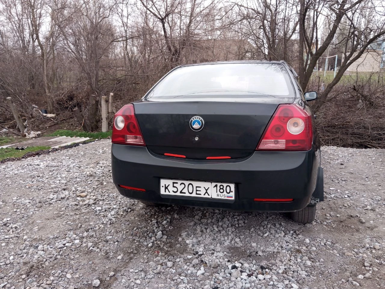 Енакиево. продам geely mk 2011г. 1.5 газ-бензин (зарегестрирован). в нормальном состоянии, была в одних руках с салона, местная. не бита, в родном окрасе с родными стеклами, но подкрасы имеются, не новая! авто под работу на каждый день не в музей!) abs, airbag, гур, кондиционер, эл/стекла-зеркала, ц/замок, магнитола 2 din. местный учет, документы в порядке от хозяина. цена адекватная по цене жигулей: 180.000р. торг небольшой! енакиево. +79493652755. - фотография - 4