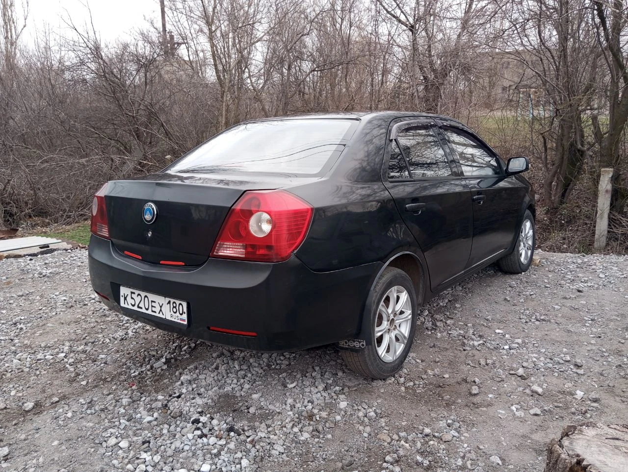 Енакиево. продам geely mk 2011г. 1.5 газ-бензин (зарегестрирован). в нормальном состоянии, была в одних руках с салона, местная. не бита, в родном окрасе с родными стеклами, но подкрасы имеются, не новая! авто под работу на каждый день не в музей!) abs, airbag, гур, кондиционер, эл/стекла-зеркала, ц/замок, магнитола 2 din. местный учет, документы в порядке от хозяина. цена адекватная по цене жигулей: 180.000р. торг небольшой! енакиево. +79493652755. - фотография - 3