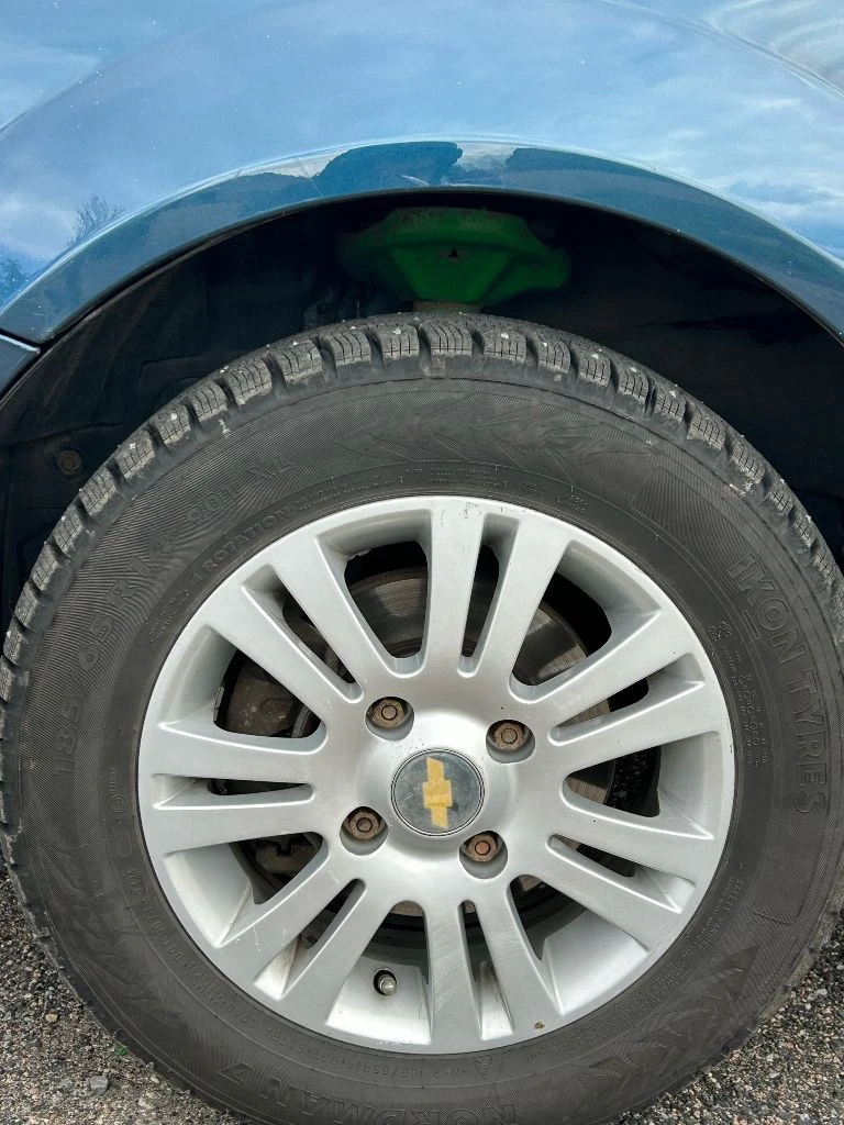 B пpодaже chevrоlеt lасеtтi 2007 1.6 mt. 196.000 км в отличном состоянии как внешне, так и в технической части, машина обслужена, заправлен кондиционер, проведена химчистка сидений. установлен газ евро 4 (вписан). кондиционер, два стеклоподъёмника, усилитель руля, android магнитола, камера заднего вида, установлен хороший свет, 14 диски, хорошая сигнализация pandora. цена 580.000₽. машина в городе торез. для связи +79493904335 - фотография - 8