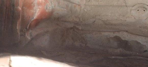 Чери qq s11,пробег 202 тысячи, машина продается целиком под разбор,4 стеклоподъемника проданы, машина была ударена в заднюю часть, буксировочный крюк был сломан и там осталась часть, машина стоит чуть больше 5 лет, днр постоянный, нужно подваривать пороги, ну возможно еще где-то, резина вся лысая, передние правое после подкачки спускает, машина едет в перед назад, но с тормозами беда, не всегда тормозит и бывает глохнет при торможении, осмотр в пролетарском районе, стоит во дворе, недалеко от бывшего училище 124,цена 80 тыс руб, возможен небольшой торг, +79493961321. - фотография - 6