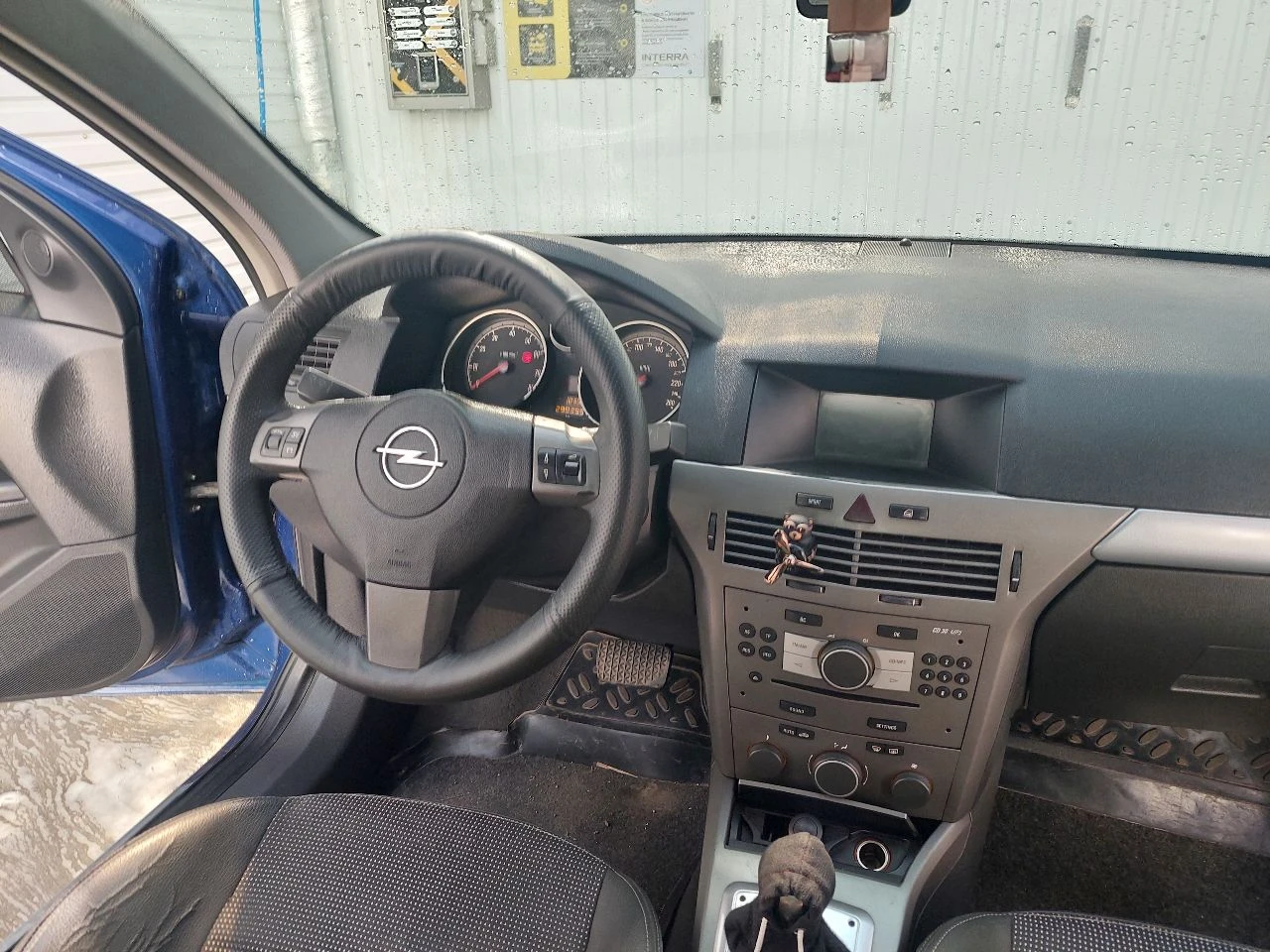Прода opel astra h 1.6, 2006 года. цена, ₽: 450000 торг. пробег, км: 299 395 тип двигателя: бензин коробка робот. осмотр макеевка. тел. +7 949374-61-00 - фотография - 2