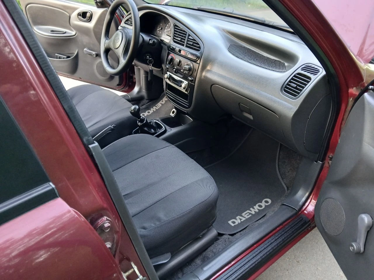Продам daewoo sens!
1. 3. Газбензин!
2013Г. 102т. Км.
Хороший недорогой автомобиль!
Автомобиль местный!
Я владелец!
195Т. ₽
Вопросы по телефону:
79493338461.
Г. Харцызск. - фотография - 9