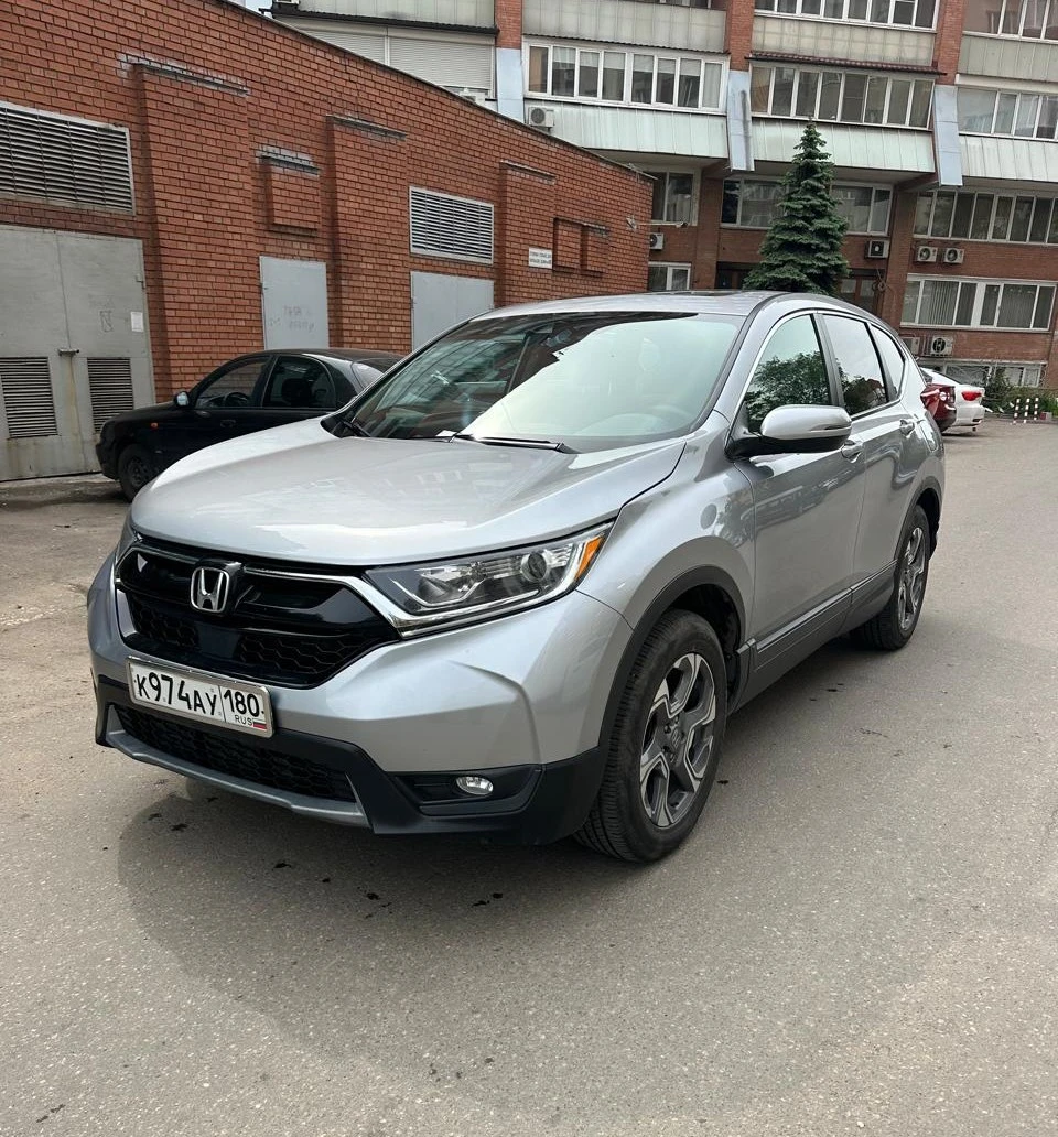 Хонда cr-v 2019г. ... дв 1.5..195 л. с.. .пробег 57800 км. ..в хорошем сост. ..климат. .дистроник. .слепые зоны. .без ключевой доступ. .камера. .полное переоформление. .. покупал при пробеге 32000 км. ..цена 2.600.. .. руб. ..+79493353529 есть max. ... обмен на lexus rx гибрид или acura mdx - фотография - 1