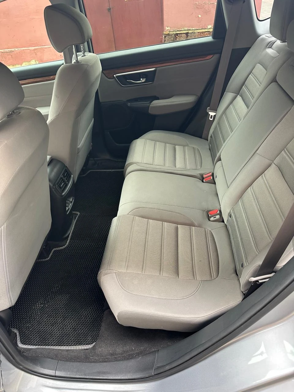 Хонда cr-v 2019г. ... дв 1.5..195 л. с.. .пробег 57800 км. ..в хорошем сост. ..климат. .дистроник. .слепые зоны. .без ключевой доступ. .камера. .полное переоформление. .. покупал при пробеге 32000 км. ..цена 2.600.. .. руб. ..+79493353529 есть max. ... обмен на lexus rx гибрид или acura mdx - фотография - 6