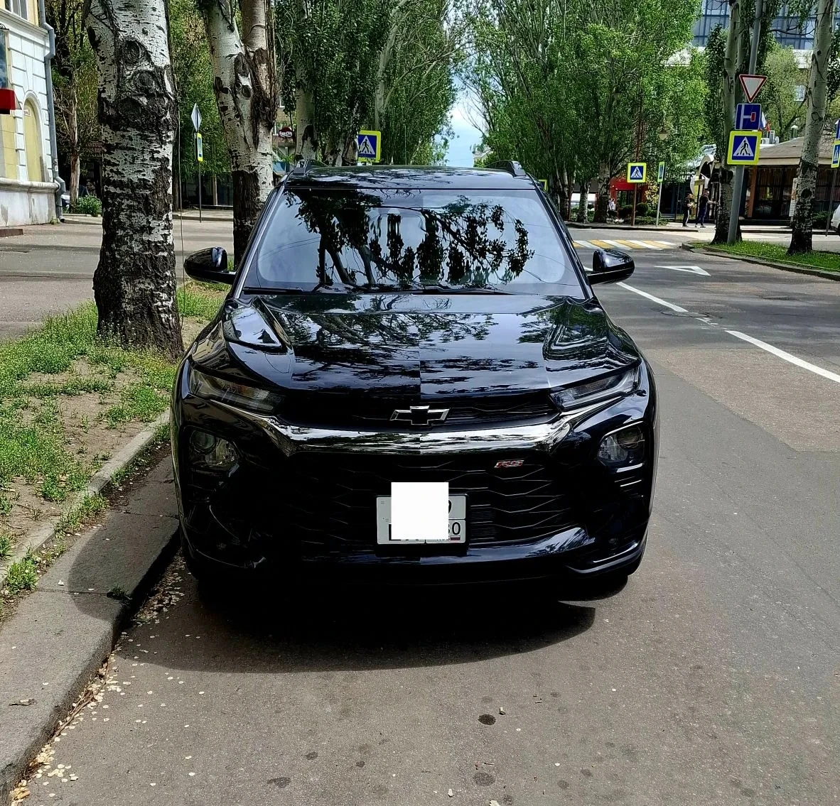 Chevrolet тrailвlazer rs, декабрь 2021 года. Корейская сборка. Один владелиц. Передний привод. 1,3 турбо, 150 л. С. . Комплектация rs:
Много полезных ассистентов:
Автомобиль полностью обслужен, юридически чистый, без залогов, запретов, утиль сборов. Готов к переоформлению.
Цена 1850 000 рублей
Донецк +79492490399 - фотография - 2