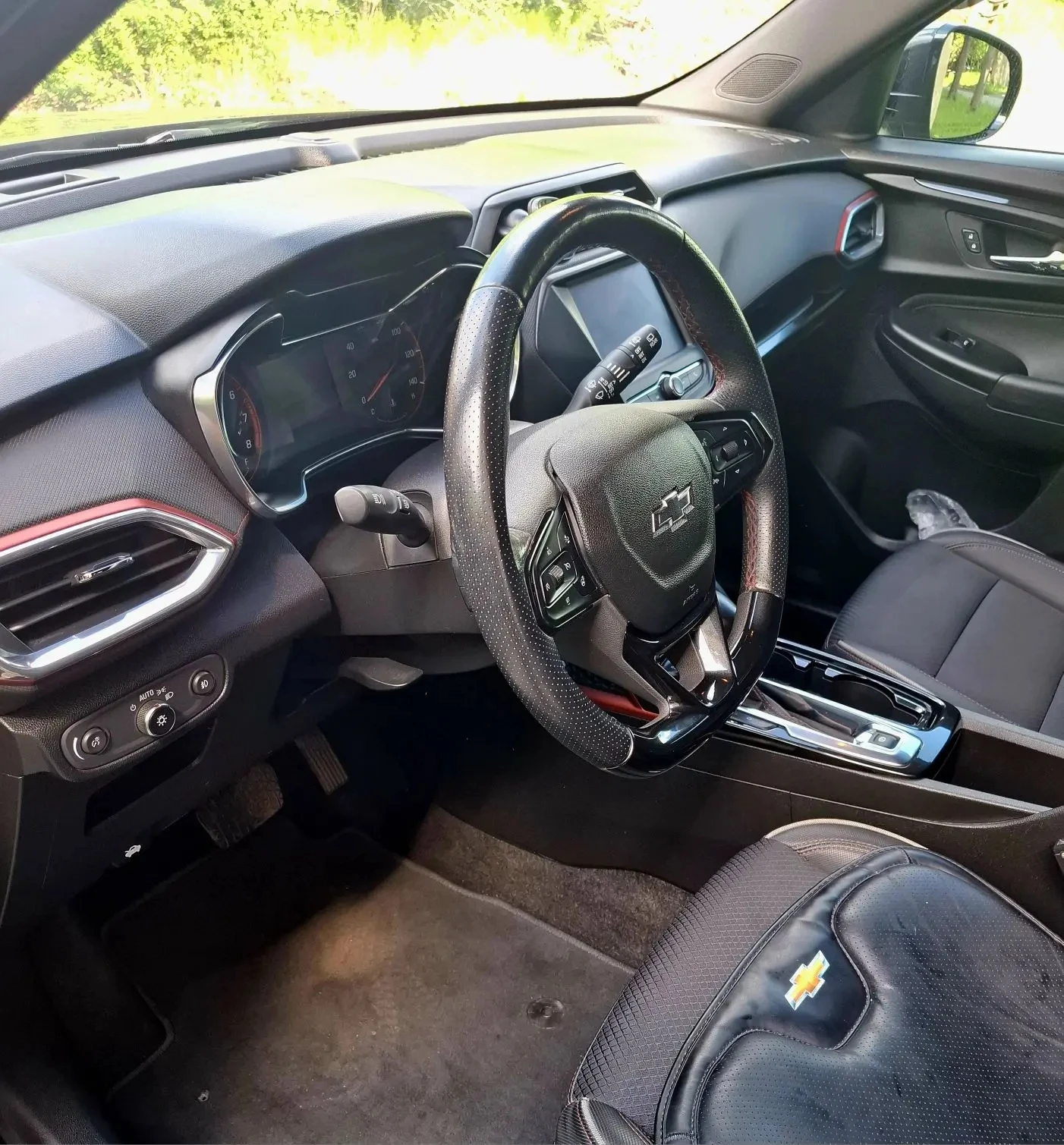 Chevrolet тrailвlazer rs, декабрь 2021 года. Корейская сборка. Один владелиц. Передний привод. 1,3 турбо, 150 л. С. . Комплектация rs:
Много полезных ассистентов:
Автомобиль полностью обслужен, юридически чистый, без залогов, запретов, утиль сборов. Готов к переоформлению.
Цена 1850 000 рублей
Донецк +79492490399 - фотография - 5