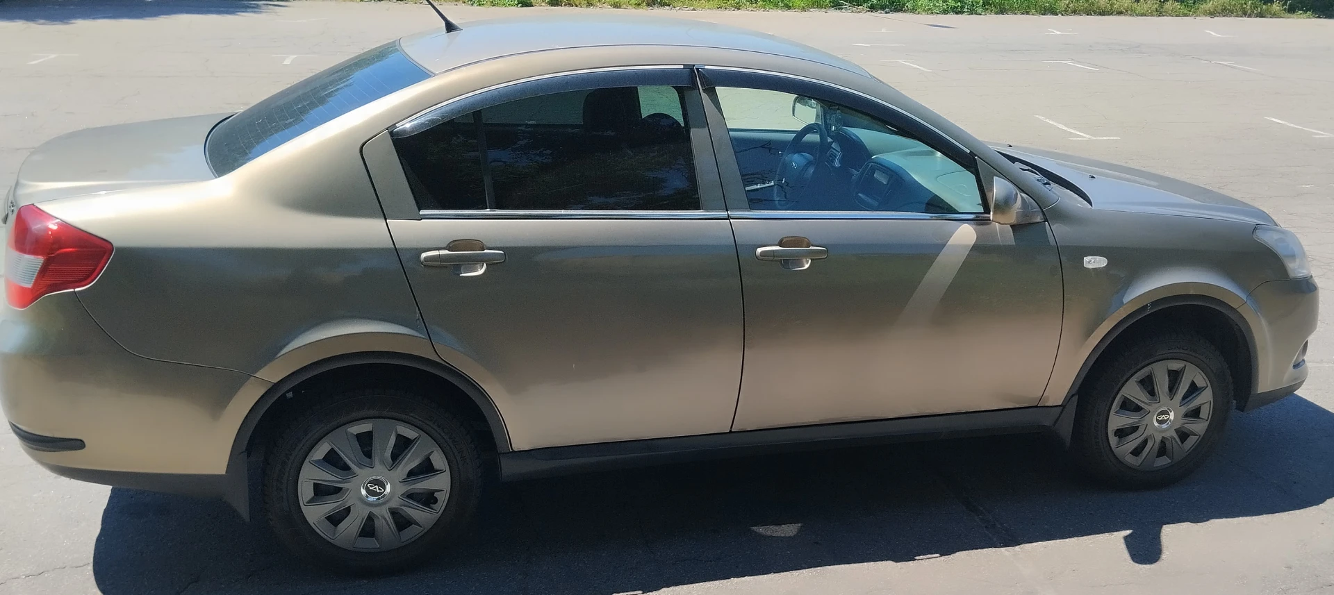 Продам chery e5, 1,5 бензин, газ 109 л. С. Родной пробег 186300 в такси не была. В отличном состоянии, полностью обслужена.
Газ (вписан в паспорт). Комплектация комфорт (кондиционер, абс, доводчики стекл, электрорегулировка зеркал, обогрев зеркал,
Стеклоподьемники, 2 din-магнитола) салон в отличном состоянии (экокожа).
Подробная информация по телефону +79493972334
Цена 530000р. Торг уместен у капота. - фотография - 3