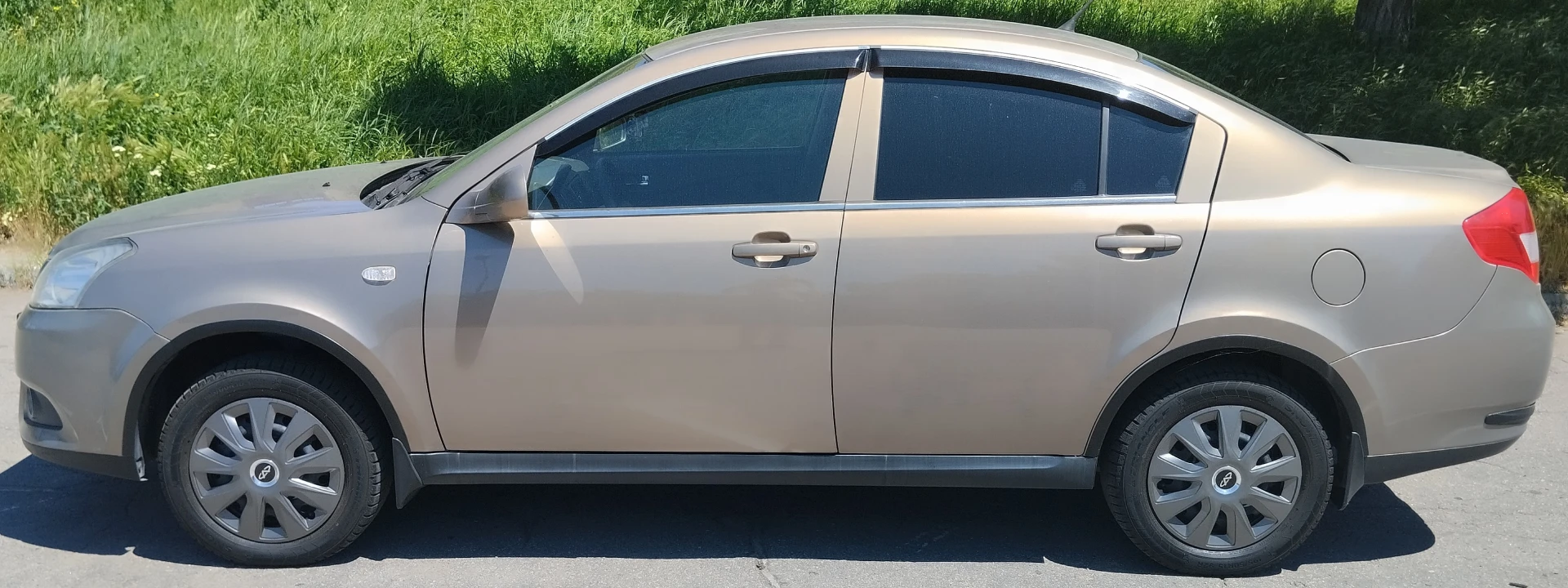 Продам chery e5, 1,5 бензин, газ 109 л. С. Родной пробег 186300 в такси не была. В отличном состоянии, полностью обслужена.
Газ (вписан в паспорт). Комплектация комфорт (кондиционер, абс, доводчики стекл, электрорегулировка зеркал, обогрев зеркал,
Стеклоподьемники, 2 din-магнитола) салон в отличном состоянии (экокожа).
Подробная информация по телефону +79493972334
Цена 530000р. Торг уместен у капота. - фотография - 4